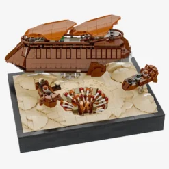 Wüstenschiff über Monstergrube